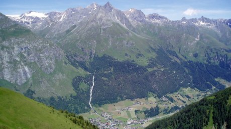 Entdecke den einzigartigen Muhs-Panoramaweg in Osttirol. 