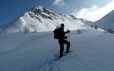 skitouren-schneeschuhwandern-winterwandern-virgen-virgental (3).JPG