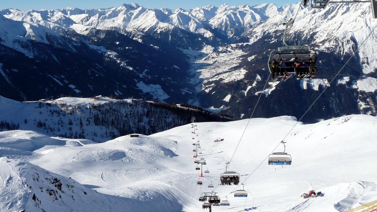 Skigebiet Matrei - Moderne Gondelbahnen und Lifte, professionelle Skischulen | © r.gasser