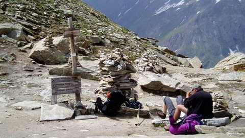 Der Gipfel ruft: Abenteuer am Klettersteig Türmljoch.