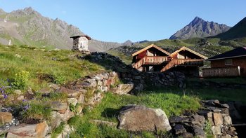 Lasörlinghütte 2.350m | Am Lasörling Höhenweg - Virgental