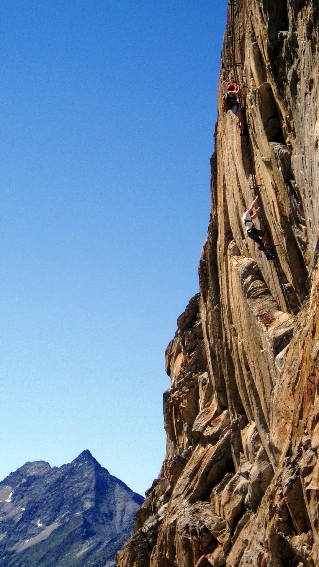 Klettersteig Rote Säule – Alpine Herausforderung bei der Sajathütte in Prägraten