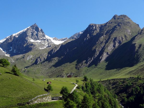 Bonn-Matreier Hütte 2.750m