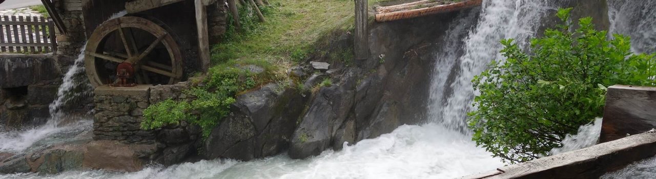 Islitzermühle in Hinterbichl | Teilnahme kostenlos, keine Anmeldung erforderlich. Verkauf von frisch gemahlenem BIO-Mehl.