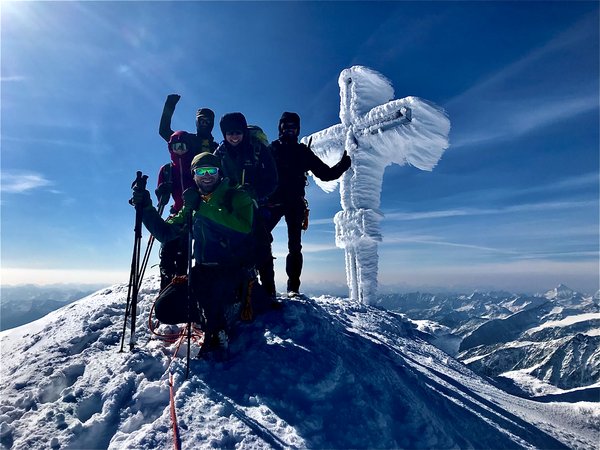 Defreggerhaus 2.963 m