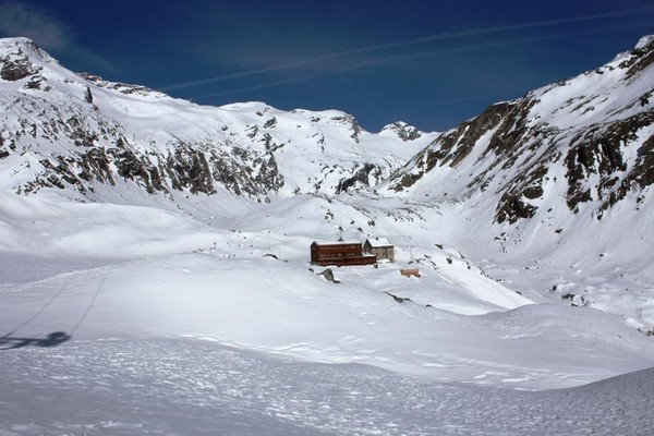 Essener- und Rostocker Hütte 2.208m