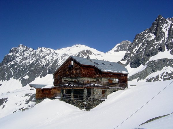 Bonn-Matreier Hütte 2.750m