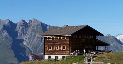 Zupalseehütte 2.350m
