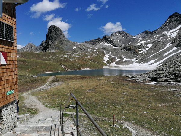 Neue Reichenberger Hütte 2.586m