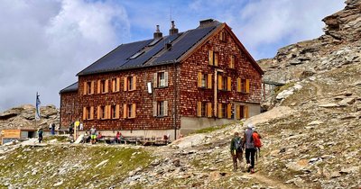 Defreggerhaus 2.962m