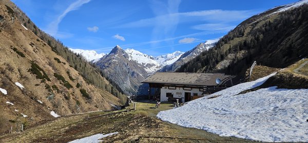 Lasnitzenhütte 1900m