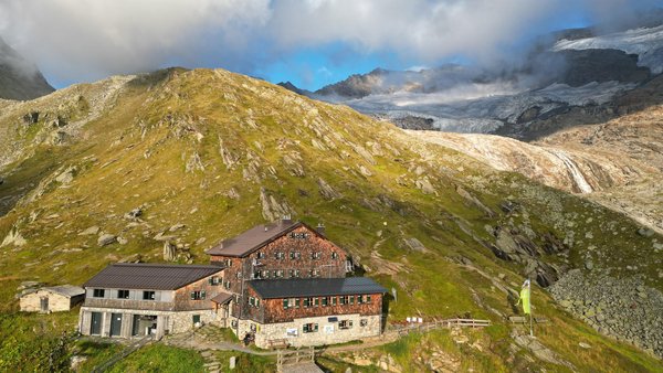 Warnsdorfer Hütte  2.336m