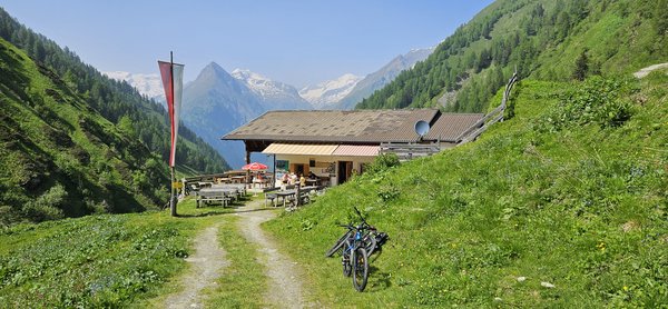 Lasnitzenhütte 1900m