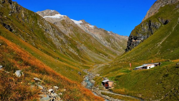 Clarahütte 2.038 m