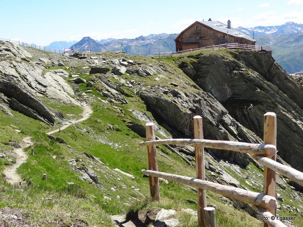 Bonn-Matreier Hütte 2.750m