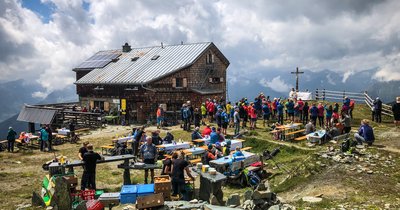 Bonn-Matreier Hütte 2.750m